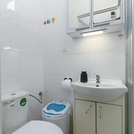 Lägenhet Standard With Mezzanine By Bookinghost *