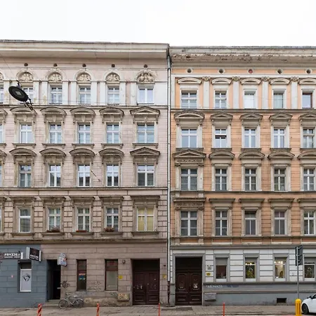 Lägenhet Standard With Mezzanine By Bookinghost