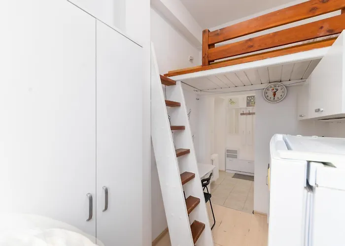 Standard With Mezzanine By Bookinghost